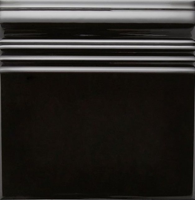 Svart Blank Skirting