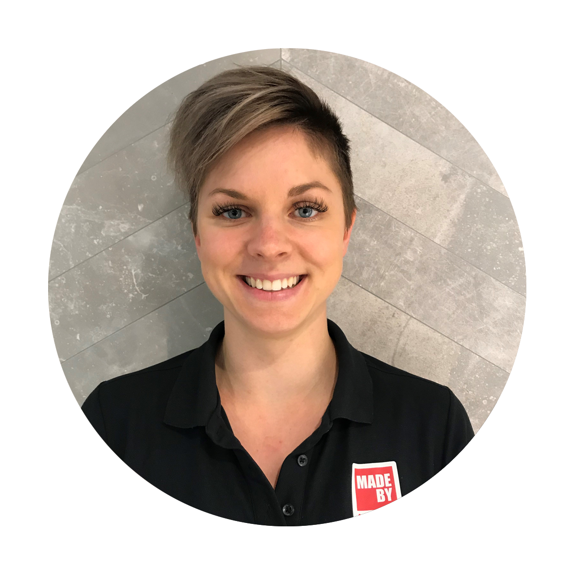 Rebecka Johansson, säljare på Interkakel Alingsås